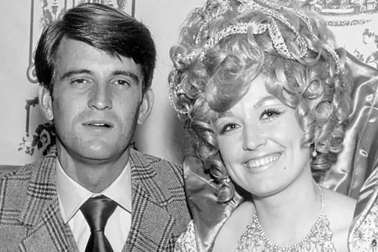 Dolly Parton Net Worth at the Time of Her Death: How She Built a $450 Million Legacy
